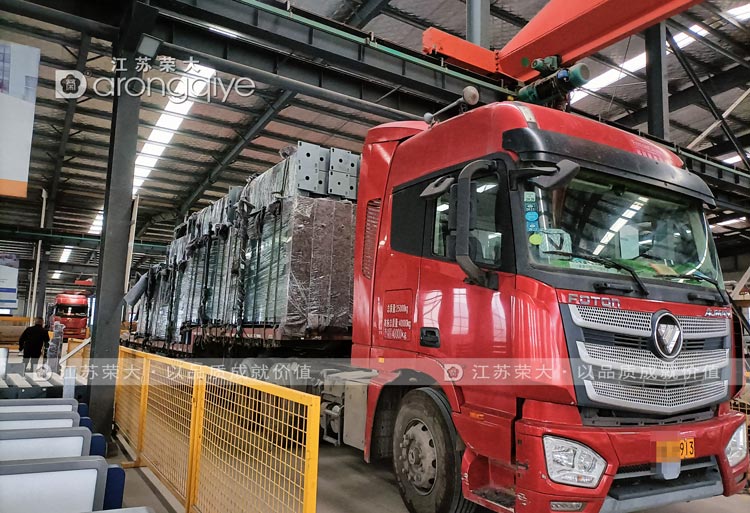 河南鄭州公交候車亭發(fā)貨第三批